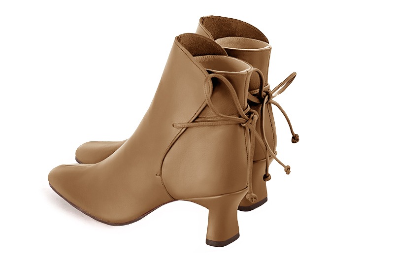 Camel beige women's ankle boots with laces at the back. Square toe. Medium spool heels. Rear view - Florence KOOIJMAN